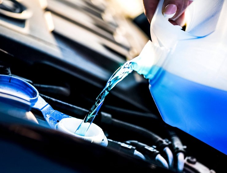 zimowy płyn do spryskiwaczy